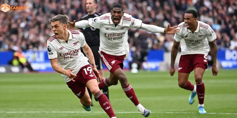 Không khí sôi động Emirates Stadium trận Arsenal vs Burnley - Cakhiatv